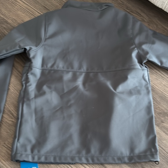 Brand new with tags. Columbia mens small Ascender Softshell jacket - Picture 8 of 8